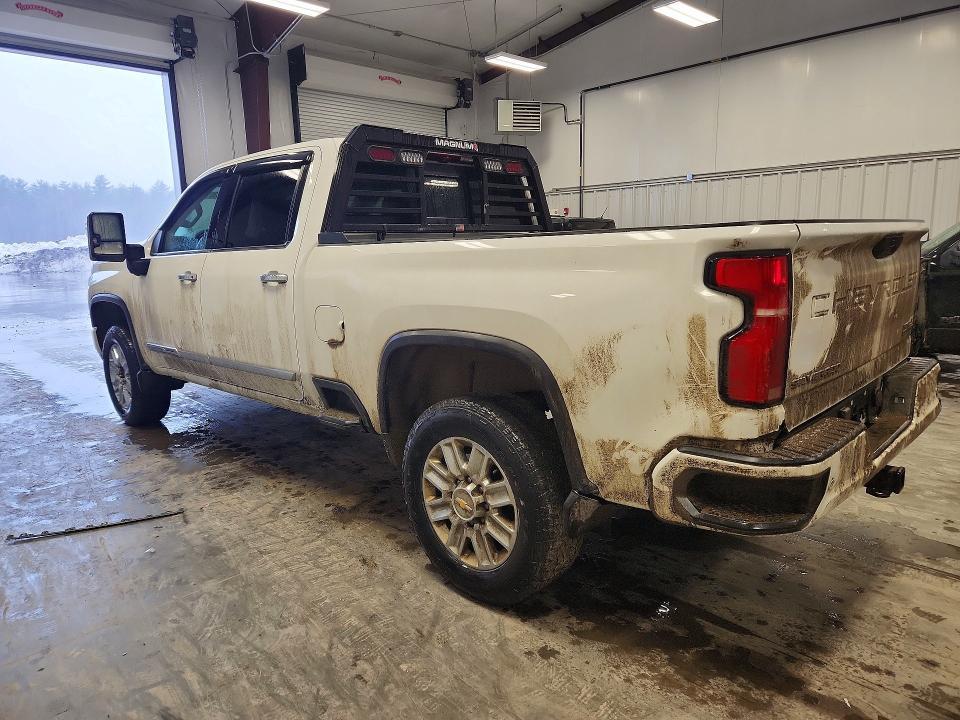 2024 Chevrolet Silverado K3500 High Country