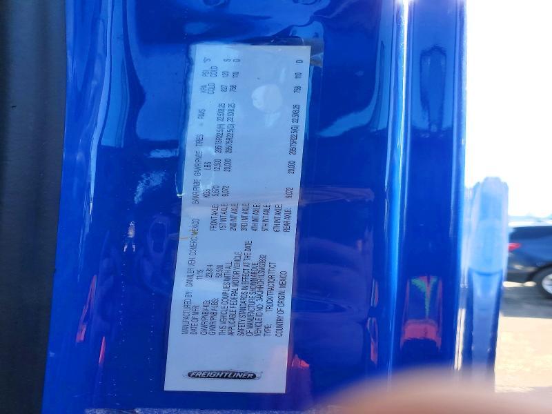 2020 Freigliner 2020 Freightliner Cascadia 126 Semi Truck