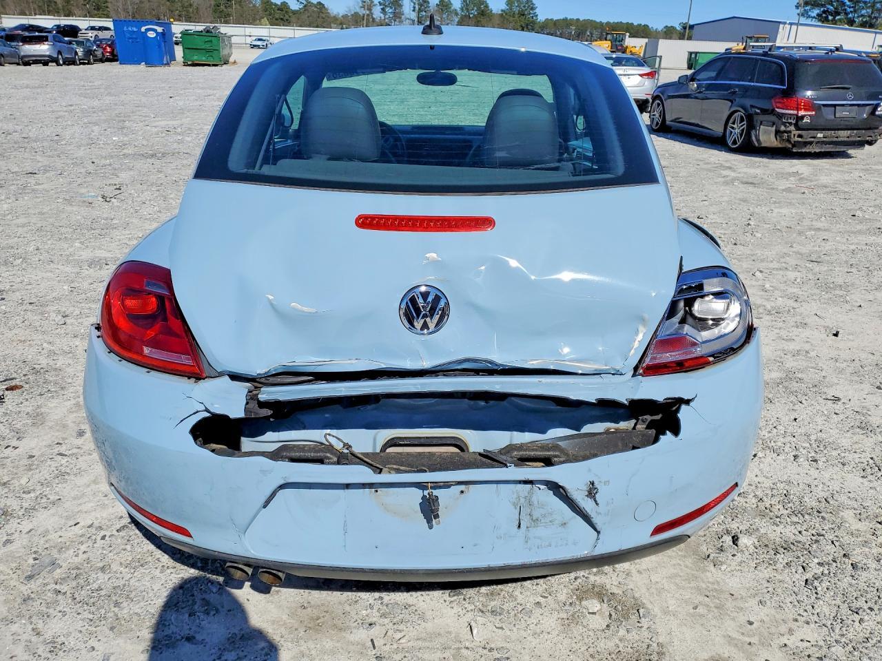 2014 Volkswagen Beetle