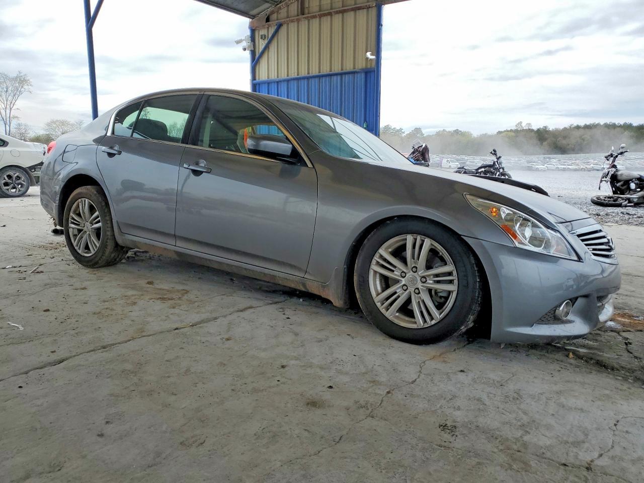 2011 Infiniti G25 Sedan Base