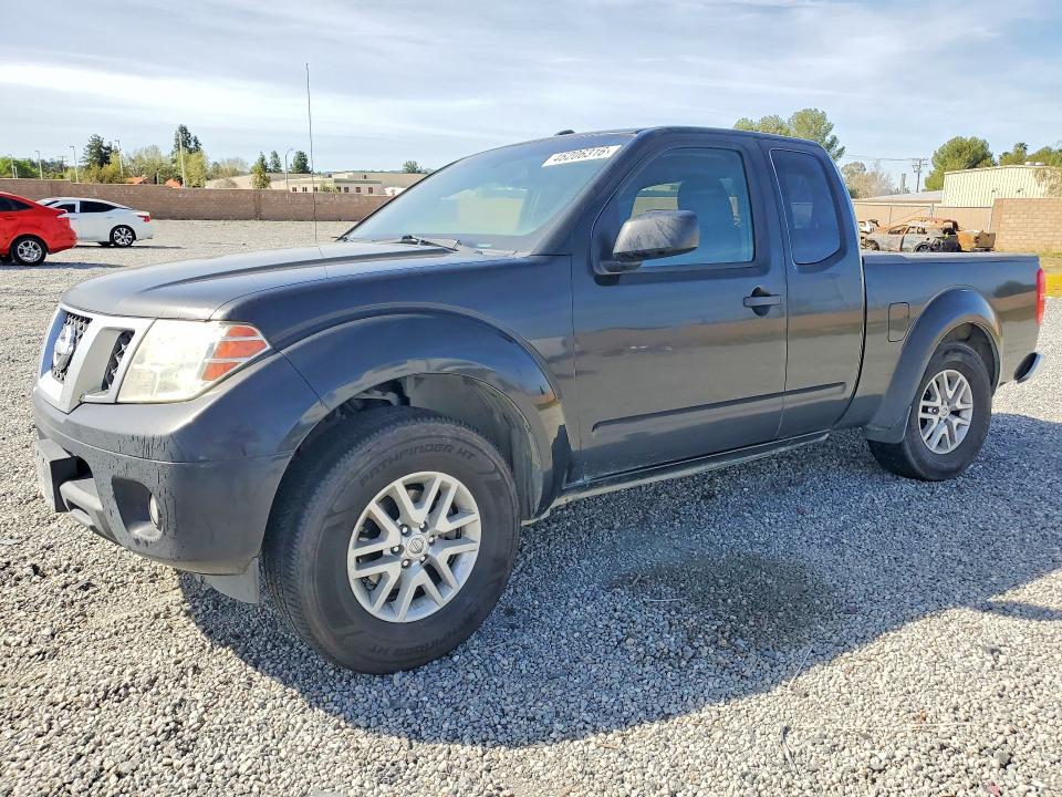 2015 Nissan Frontier sv V6