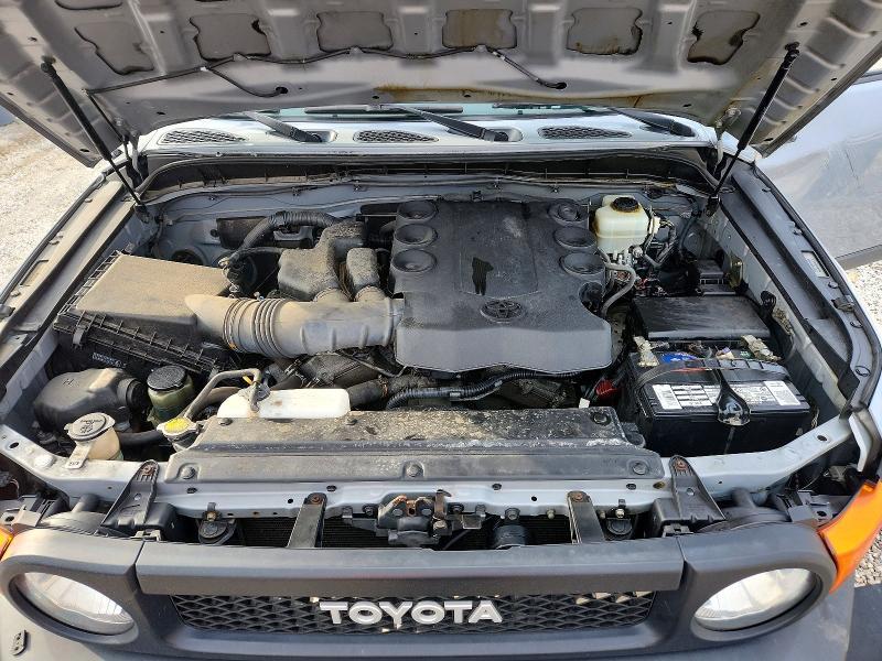 2013 Toyota Fj Cruiser Base