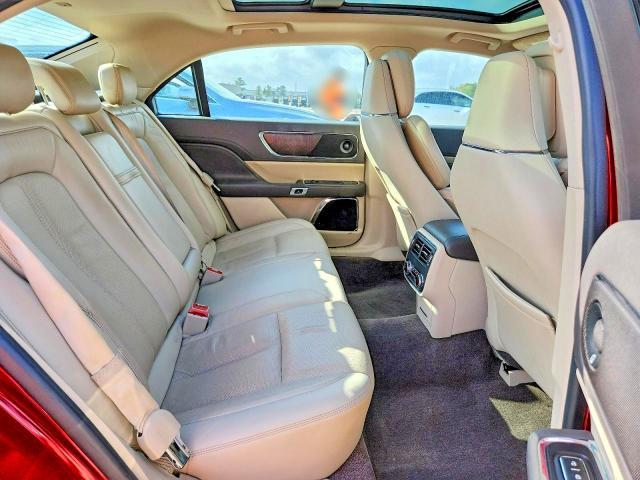 2017 Lincoln Continental Reserve