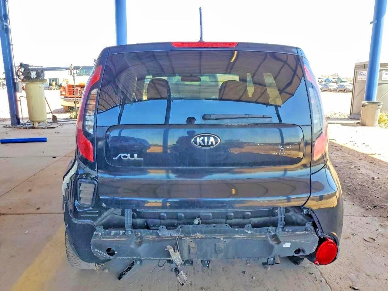 2016 KIA Soul Base