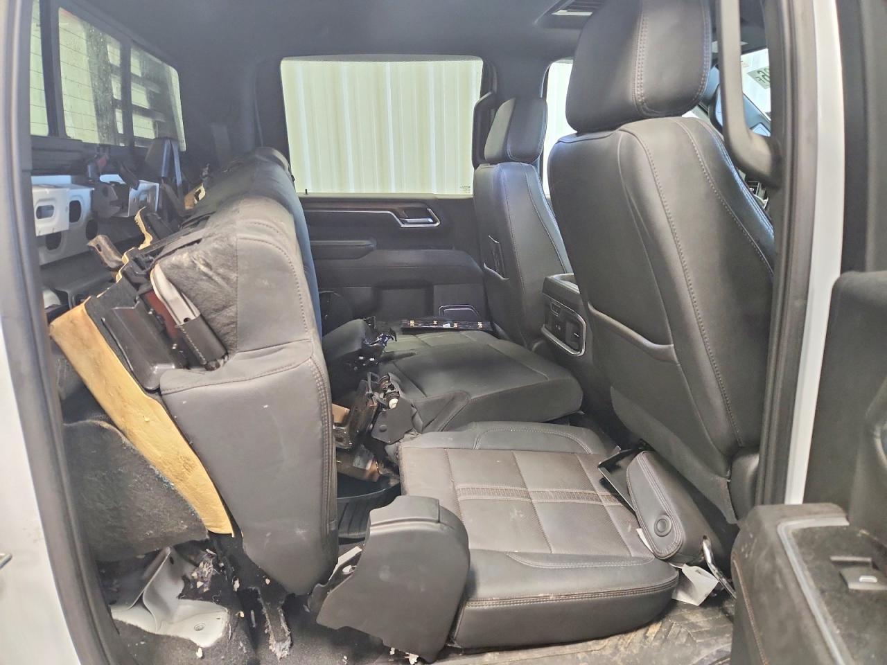 2024 Chevrolet Silverado K3500 High Country