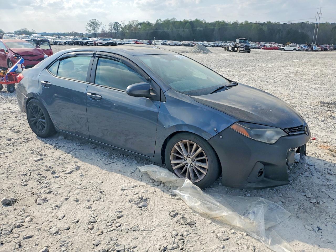 2015 Toyota Corolla le Plus