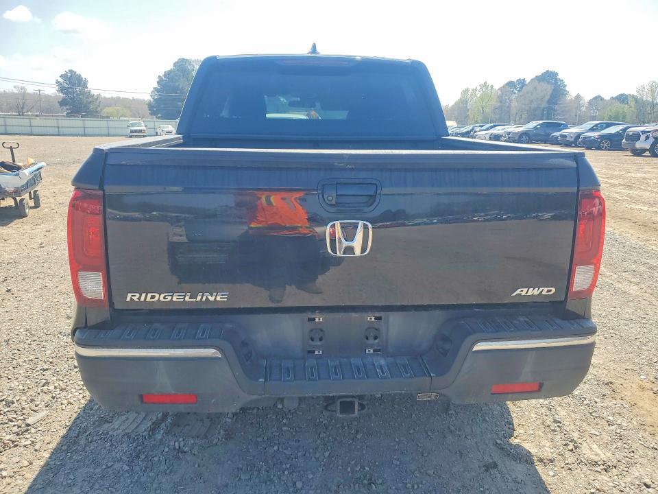 2020 Honda Ridgeline Sport