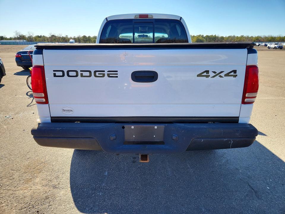 2001 Dodge Dakota Quattro