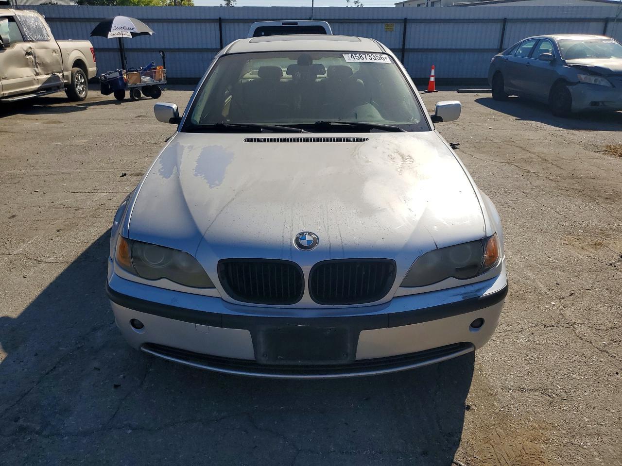 2003 BMW 325 i