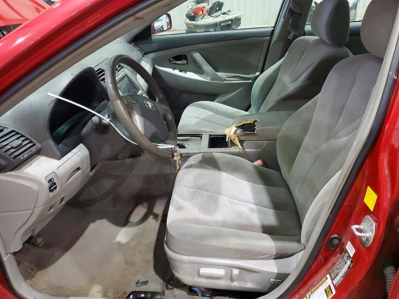 2011 Toyota Camry le