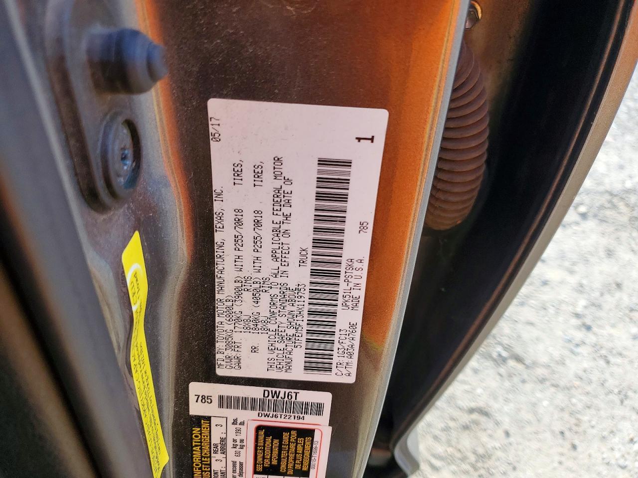 2017 Toyota Tundra SR5