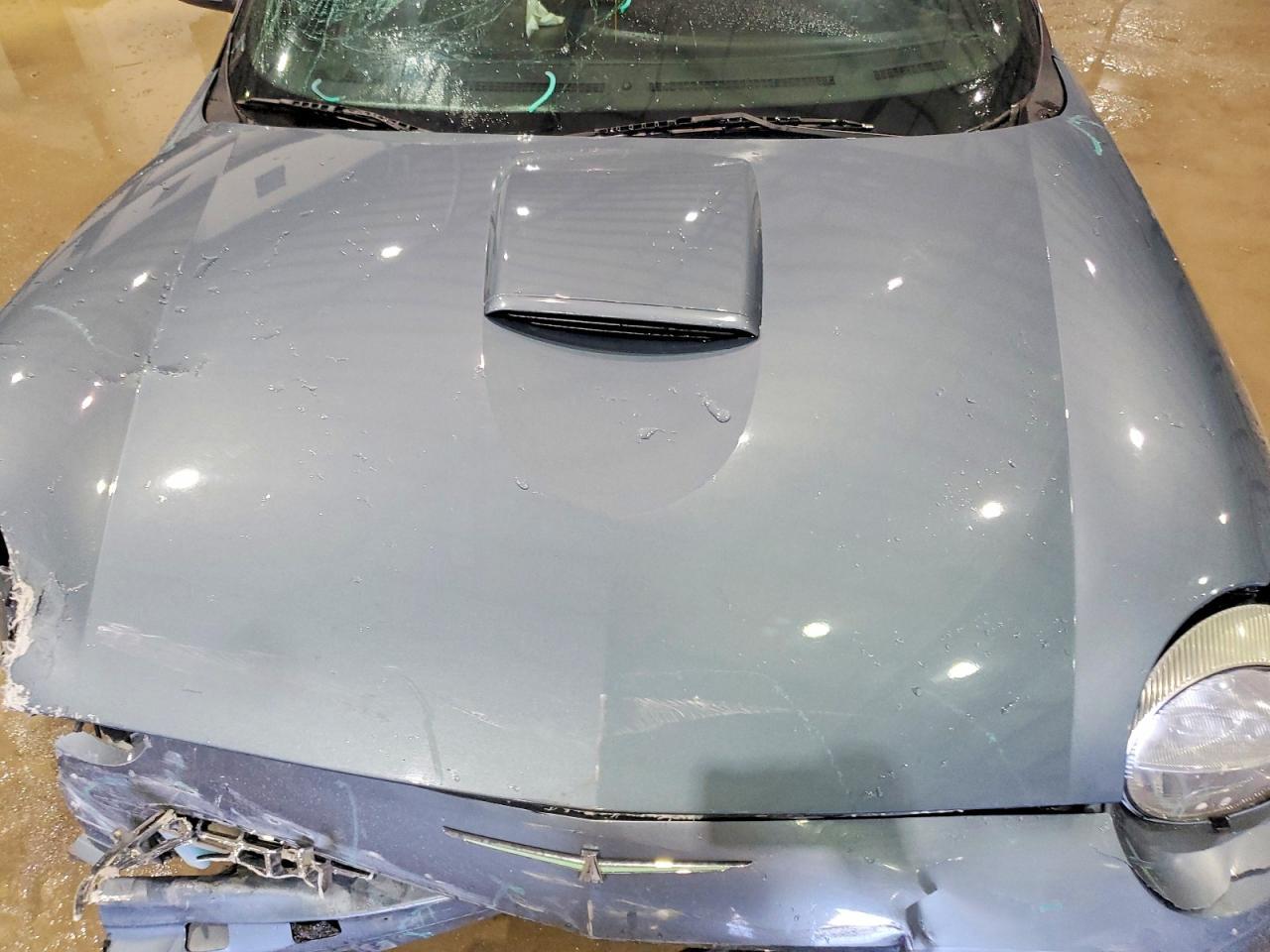 2005 Ford Thunderbird