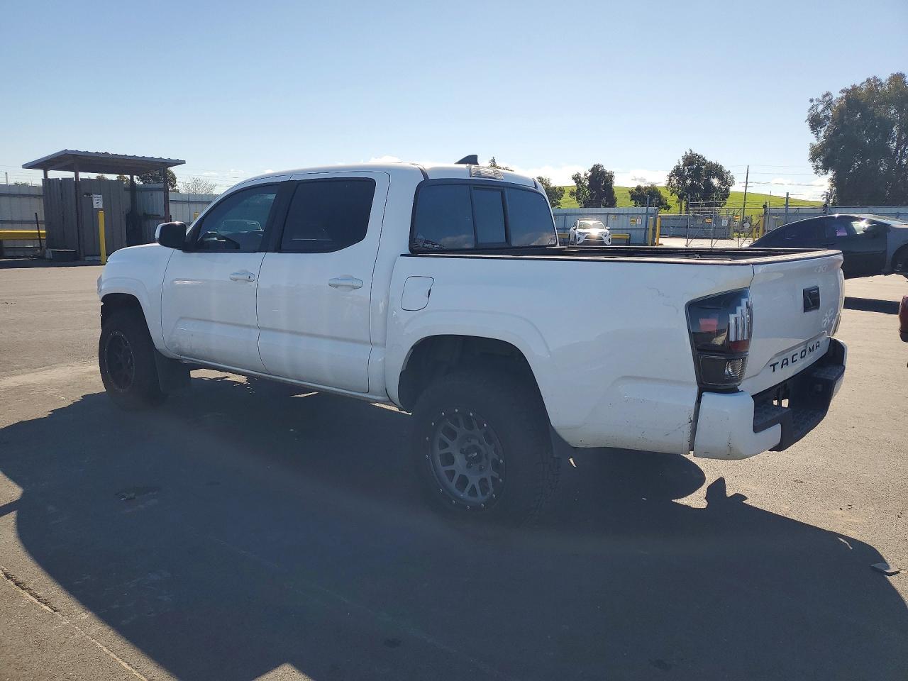 2019 Toyota Tacoma SR