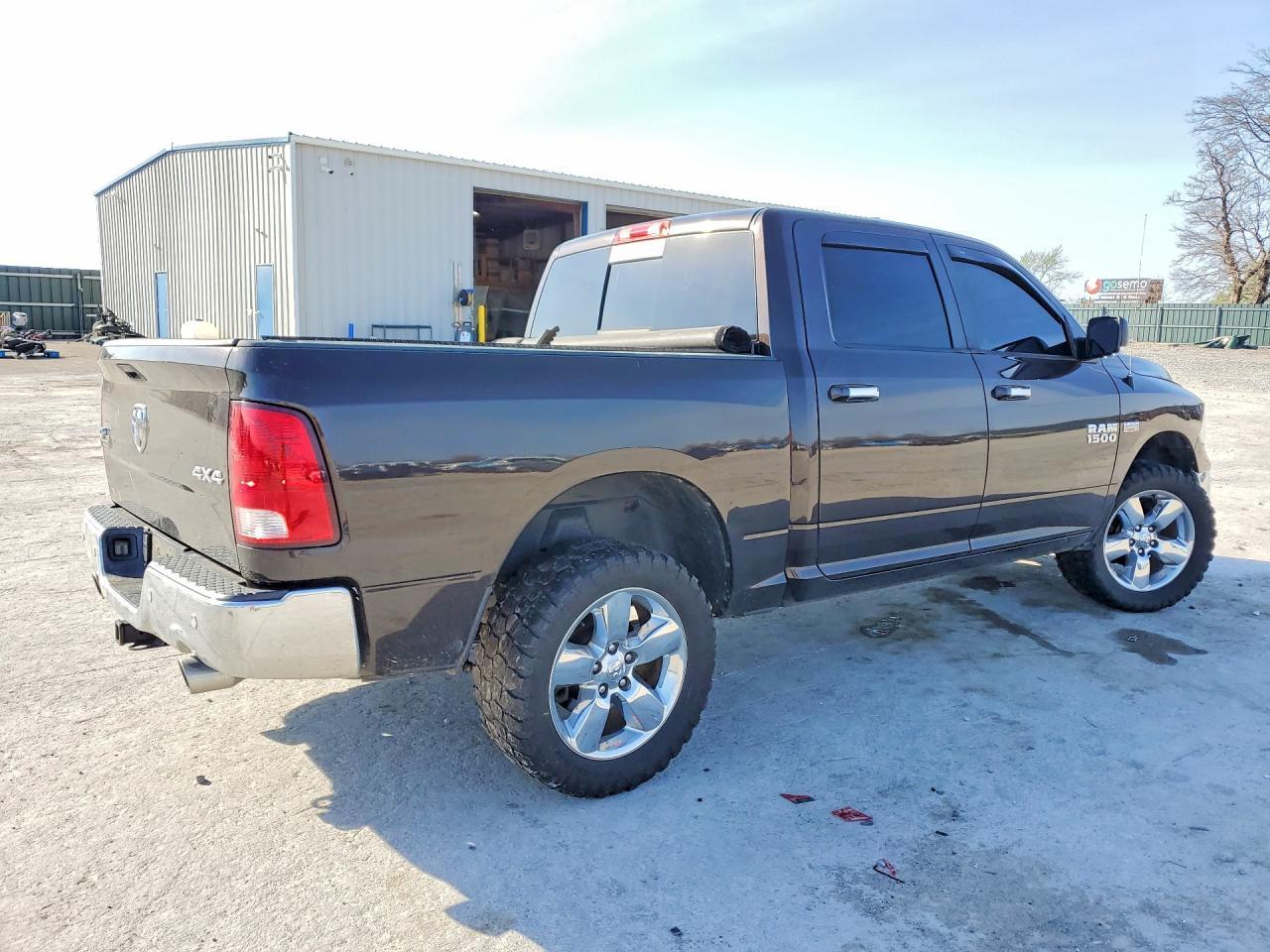 2017 Dodge RAM 1500 SLT