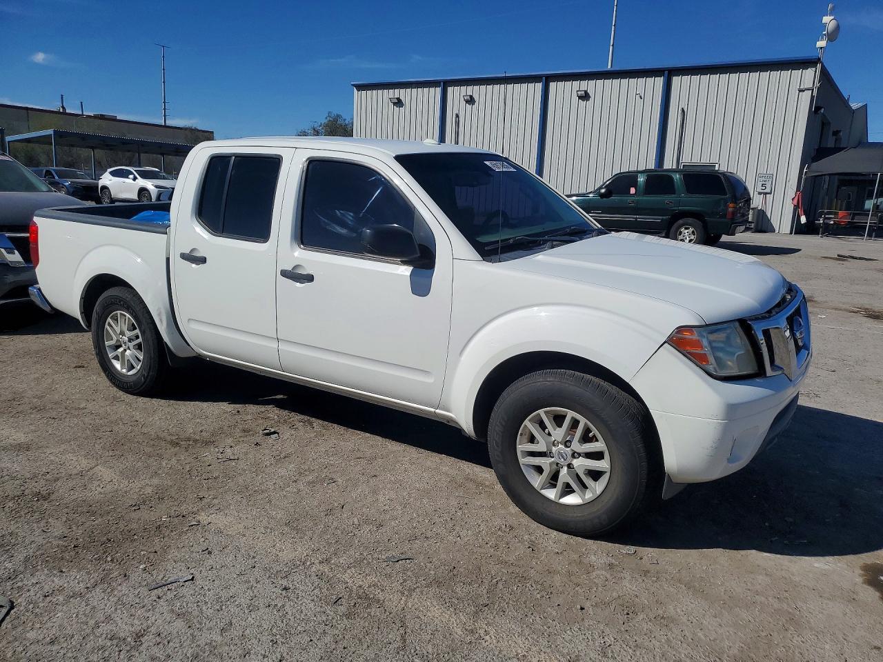 2015 Nissan Frontier S