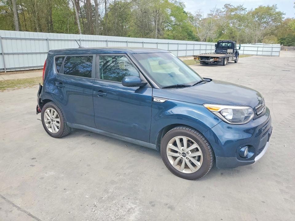 2018 KIA Soul +
