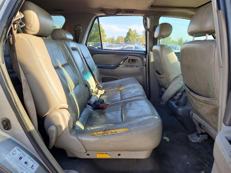 2003 Toyota Sequoia