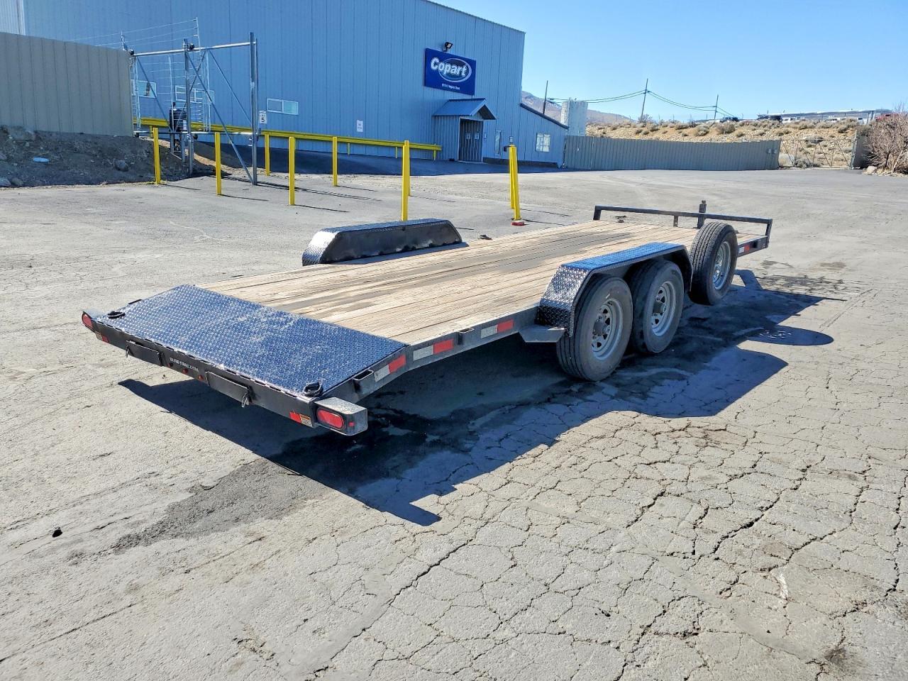 2025 Sure Trac ST8220CHW-B-100 Equipment Trailer