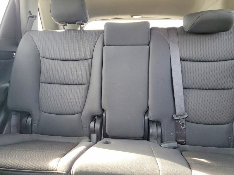 2012 KIA Sorento lx