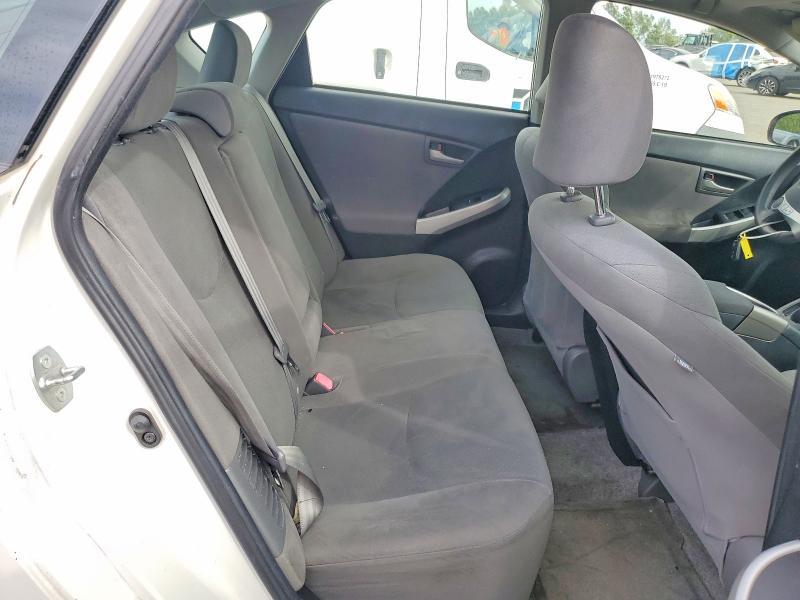 2013 Toyota Prius two