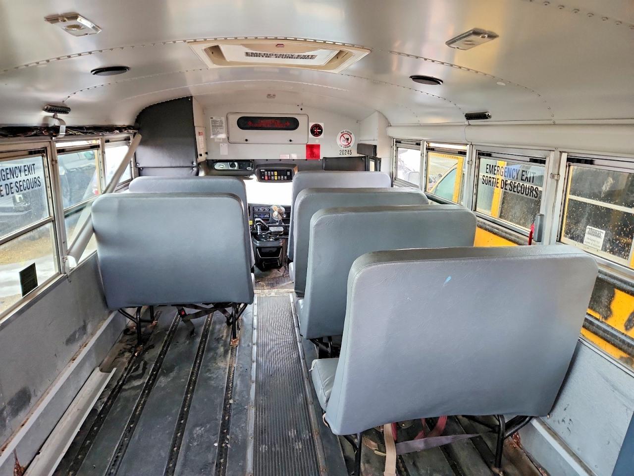 2010 Chevrolet 2010 Thomas Minotour G4500-School Bus