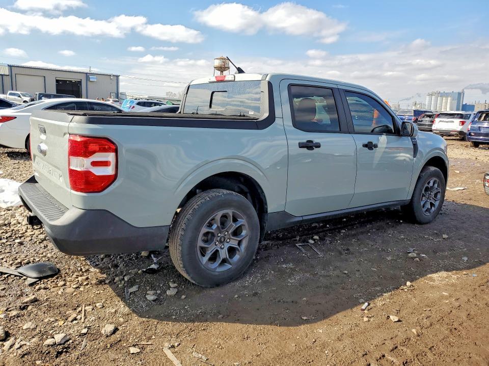 2022 Ford Maverick XL