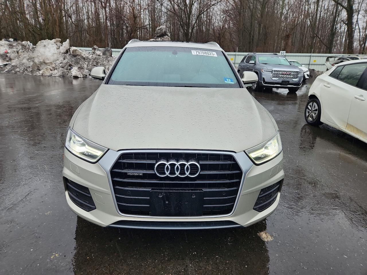 2016 Audi Q3 Premium Plus