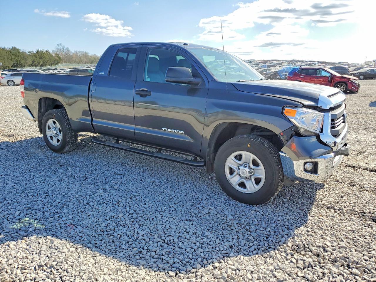 2015 Toyota Tundra SR5