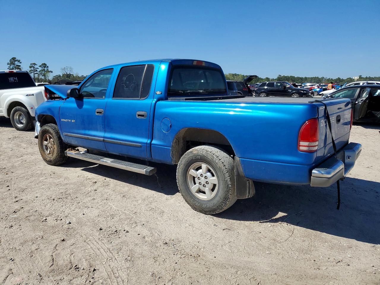 2001 Dodge Dakota Quattro