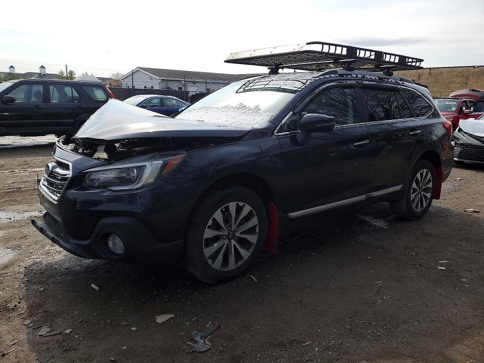 2018 Subaru Outback Touring