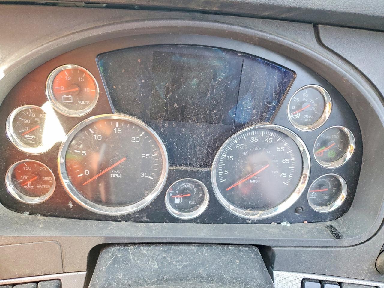 2020 Kenworth T680 Semi Truck