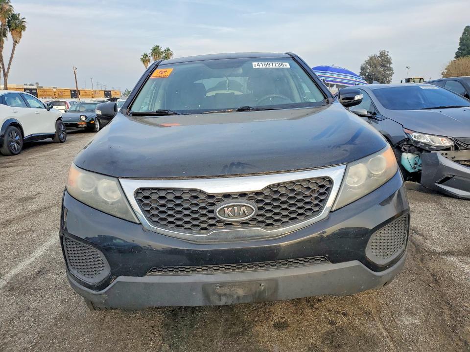 2013 KIA Sorento lx
