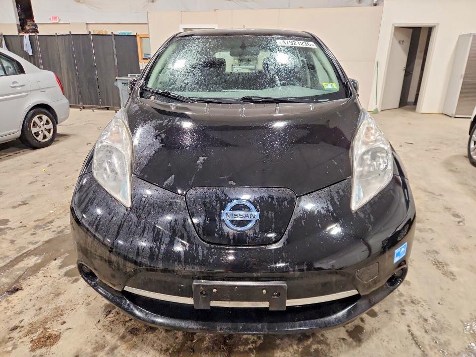 2015 Nissan Leaf s
