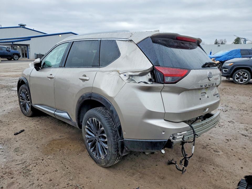 2024 Nissan Rogue Platinum