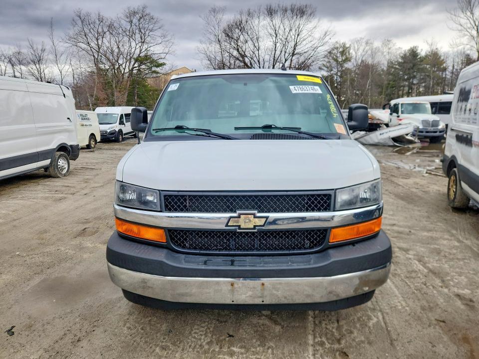 2017 Chevrolet Express G3500 LT