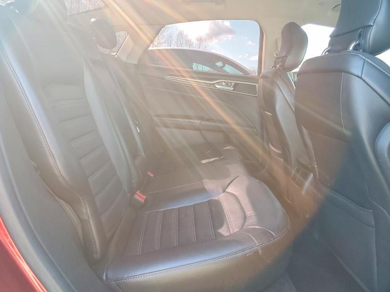 2013 Ford Fusion se Hybrid