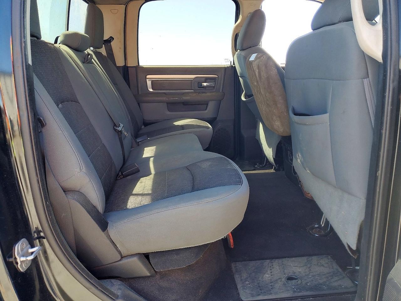 2013 Dodge RAM 1500 SLT