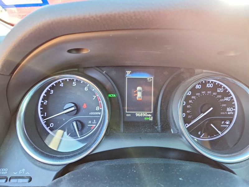2019 Toyota Camry le