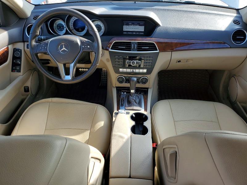 2014 Mercedes-Benz 22R 250