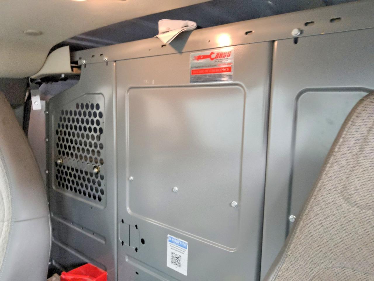 2017 Chevrolet Express 2500 Cargo Utility / Service van