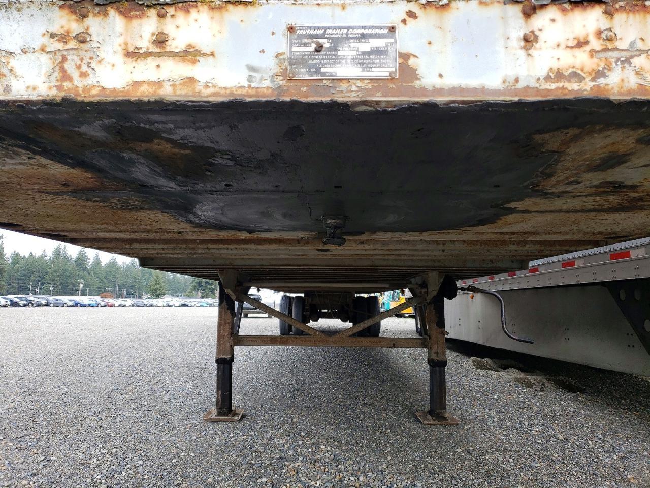 1995 Fruehauf DRY Van Trailer