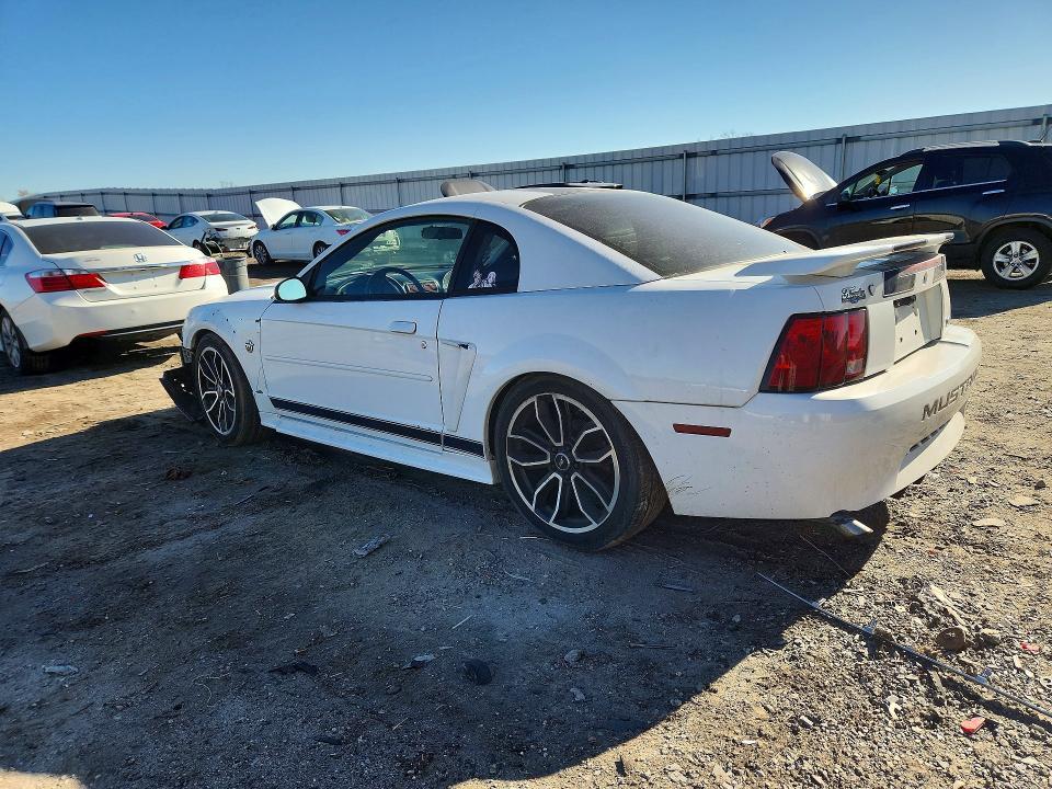 2004 Ford Mustang
