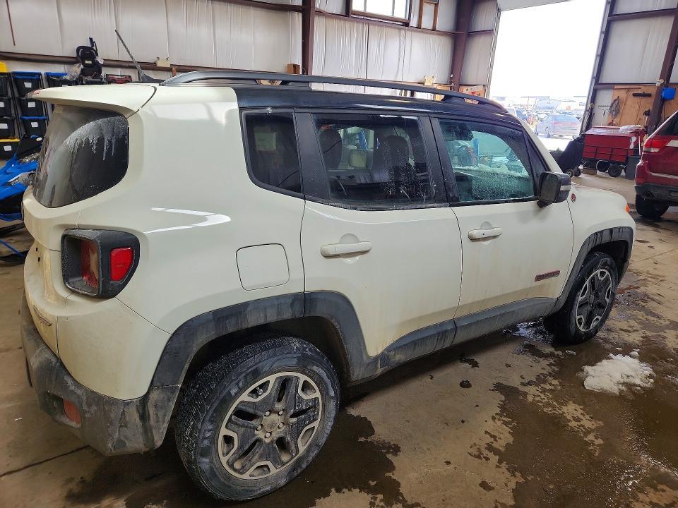 2016 Jeep Renegade Trailhawk