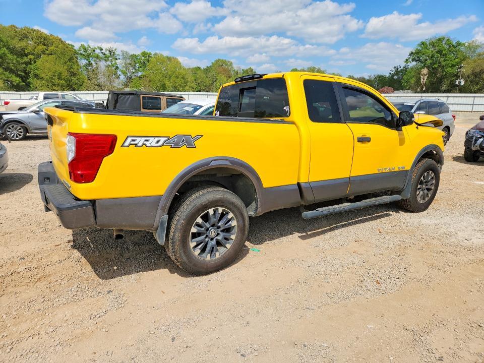 2018 Nissan Titan Pro-4x