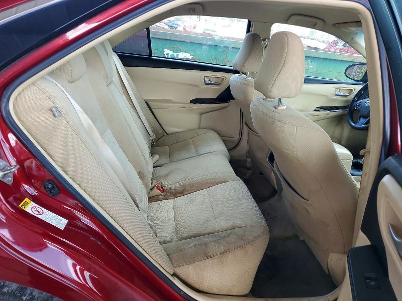 2015 Toyota Camry le