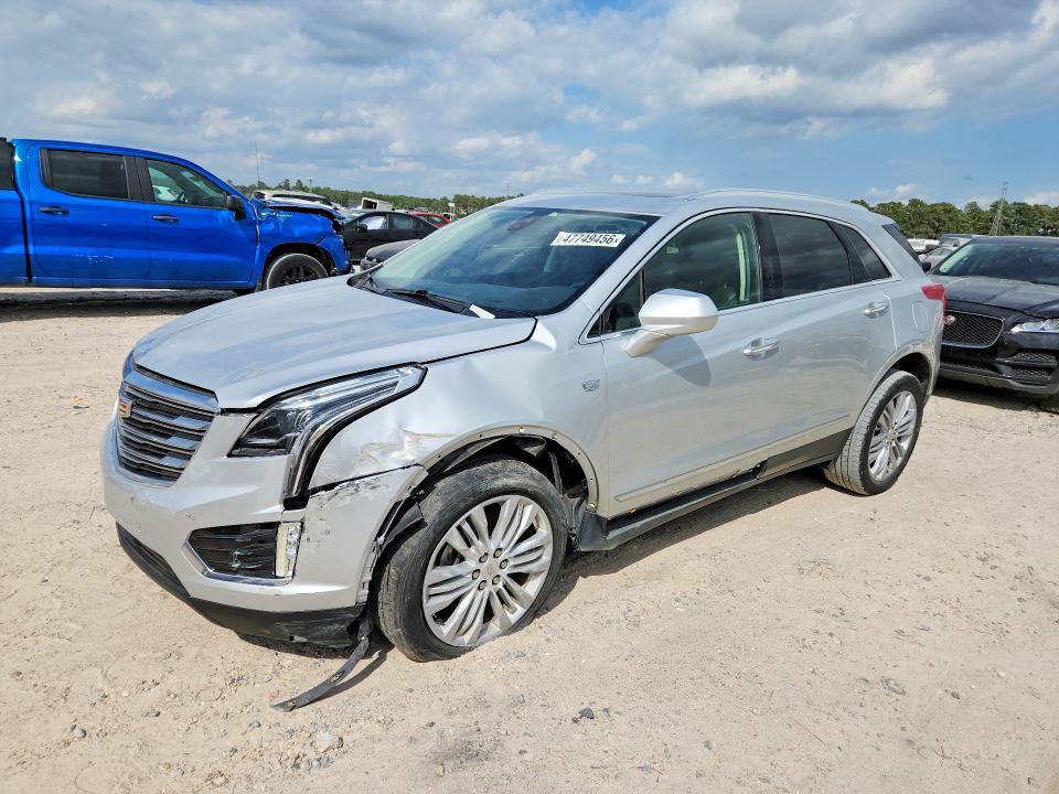 2018 Cadillac XT5 Premium Luxury