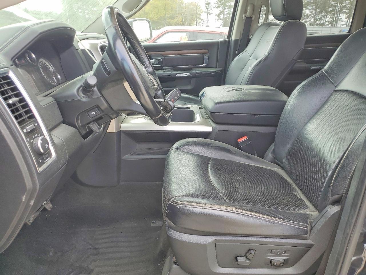 2016 Dodge 1500 Laramie