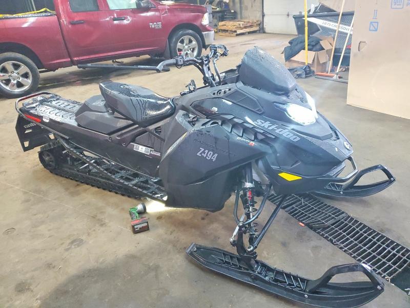2024 Skidoo Backcountry Adrenal