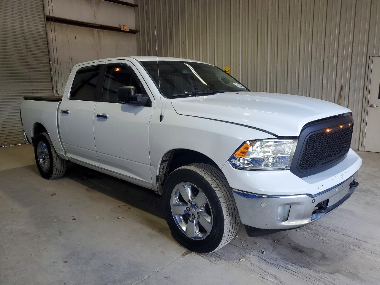 2015 Dodge RAM 1500 SLT