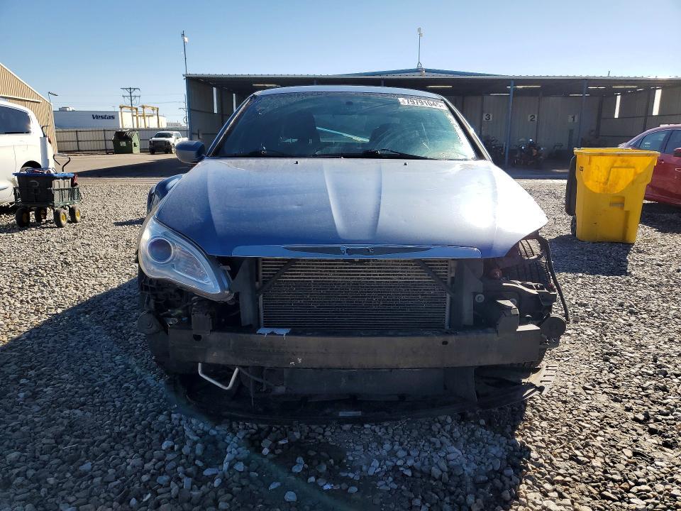 2011 Chrysler 200 lx